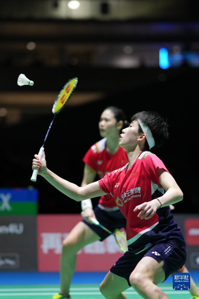 对艰难岁月 对艰难岁月